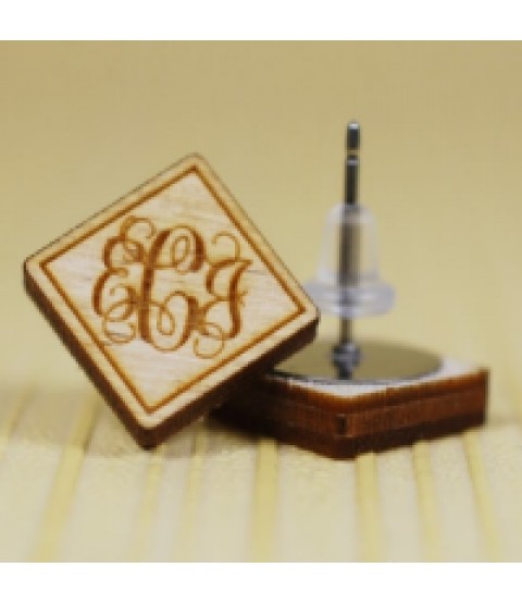 Monogram Yazılı Gümüş Kaplama ve Ahşap Kare Küpe